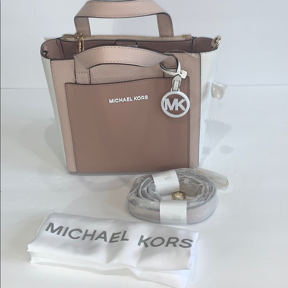 Michael Kors Pink Crossbody Gemma - Picture 9 of 13